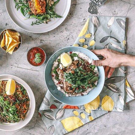 Friends' Avenue Cafe JLT